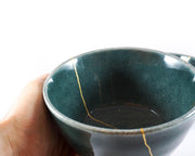 Exquisite Dark Green Kintsugi Bowl with 22K Gold Accents - A Unique Symbol of Beauty and Resilience for Your Home
