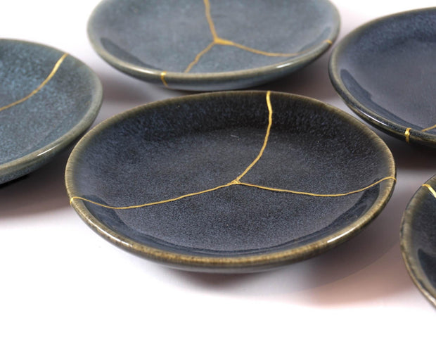 Small Contemporary Dark Blue Kintsugi Plate