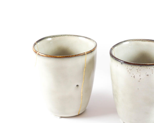 Elevate Your Tea Experience with This Unique Light Grey Kintsugi Ceramic Cup Featuring Golden Veins - A Minimalist Wabi Sabi Gift